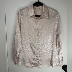 SHEIN Satin Leopard Jacquard Button Up Blouse Powder Pink Beige Shiny Dressy M